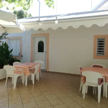 Chez Athena/ Vacation For 6 In Chania Holiday home *